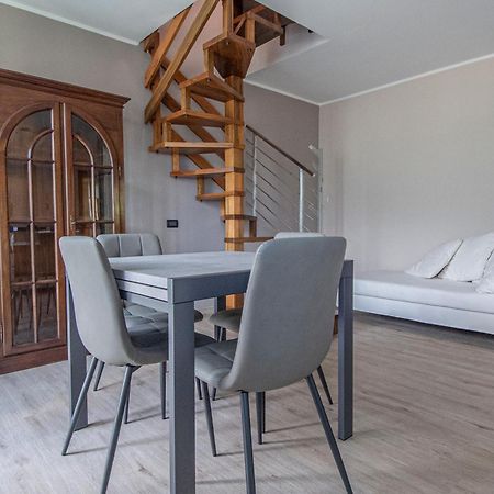 La Casa Delle Farfalle - Cir Vda Sarre 0001 Аоста Экстерьер фото